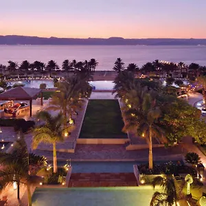 אתר נופש Moevenpick & Tala Bay