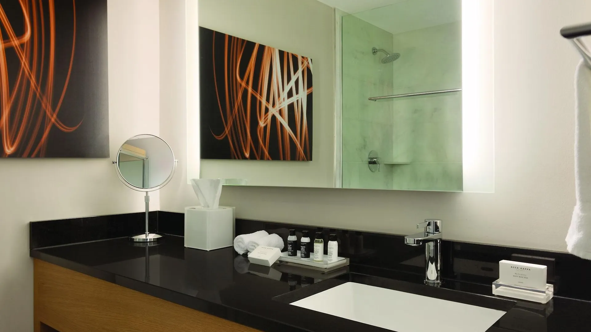 Executive Hotel Le Soleil New York