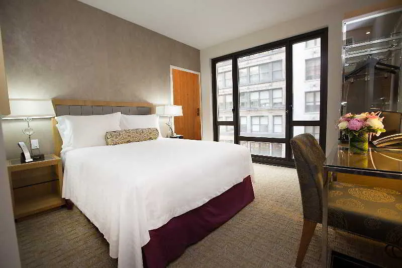 Executive Hotel Le Soleil New York